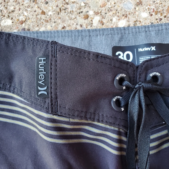 Hurley Black Ombre Sunset Stripe Board Shorts Mens 30 - Picture 2 of 7